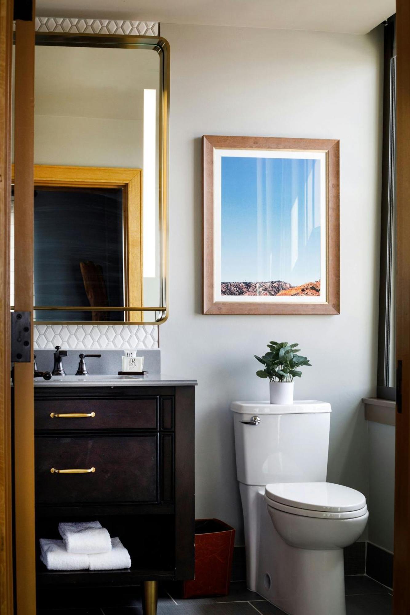 The Barfield, Autograph Collection Hotel Amarillo Bagian luar foto